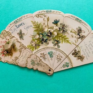 Ventaglio vintage per San Valentino a 5 pannelli con viole e poesia