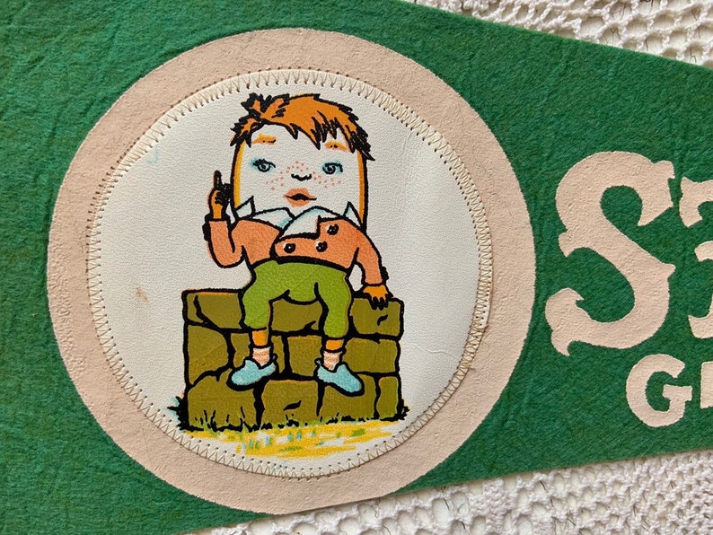 Vintage Story Land Pennant Humpty Dumpty Flag New Hampshire Felt Souvenir