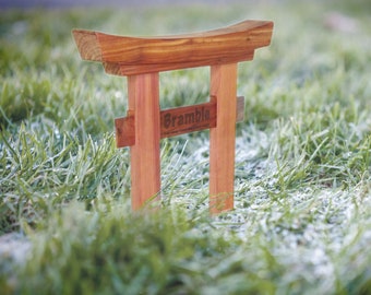 Shinto Arch Pet Memorial/Grave Marker