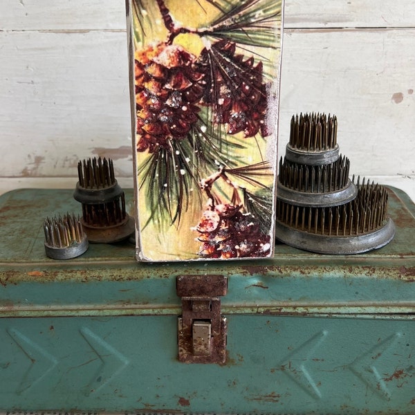 Vintage Pinecone Pine Tree Christmas Winter block Wood Woodland Sign Rustic Farmhouse Cottage Rustic Tray Cart shelf