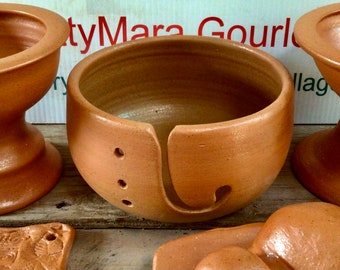 Jumbo Raven Yarn Bowl made from Mica Clay with 3 Holes, Spiral Yarn Channel