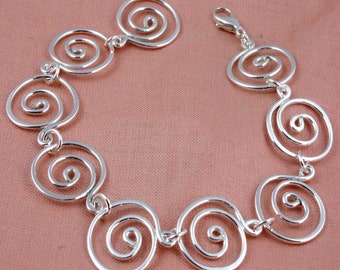 Maxi Swirl Bracelet