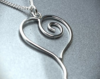 Wave Heart with Scroll