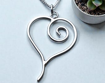 Wave Heart with Scroll