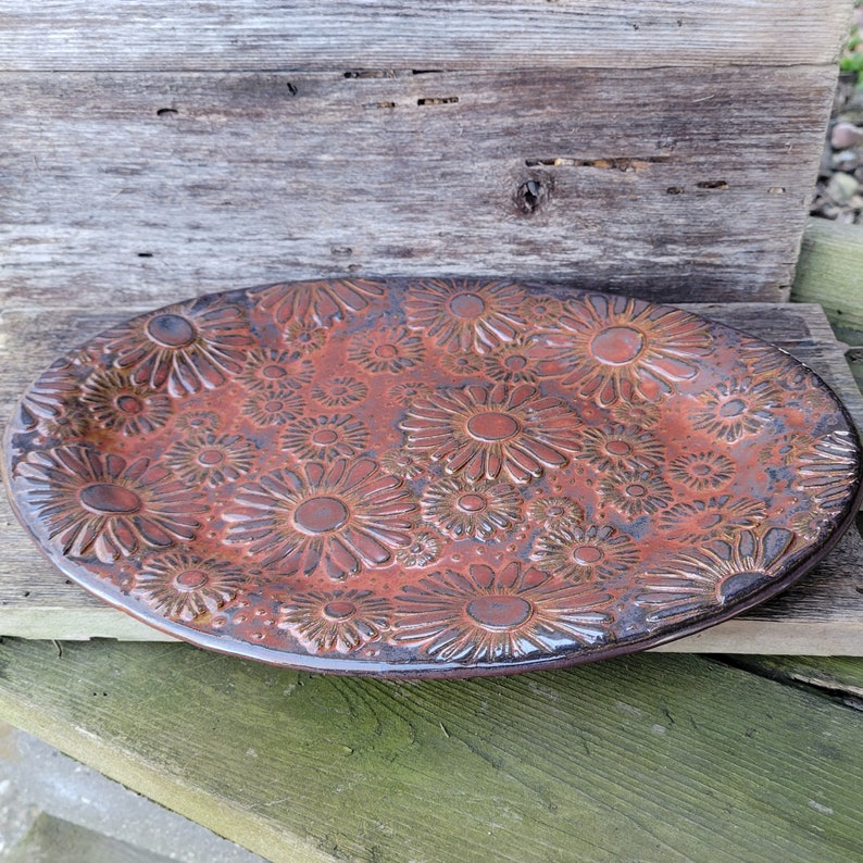 Daisy Pottery Serving Platter, Serving Platter, Wedding Gift House Warming Gift Ready to ship image 3