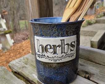 Houder voor handgemaakt aardewerk, keukendecor van geglazuurd keramiek