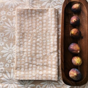 linen dinner napkin set. white pebbles. hand block printed. placemats / tea towel. hostess gift. polka dot. spring easter mother's day gift. image 4