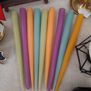 100% beeswax candle, color of your choice