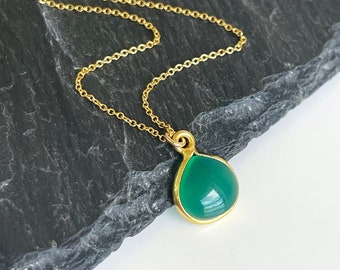 Green Onyx Teardrop Necklace, May Birthstone, Emerald Smooth Drop Pendant, Green Layering Minimalist Necklace, Emerald Jewelry, Gift for her