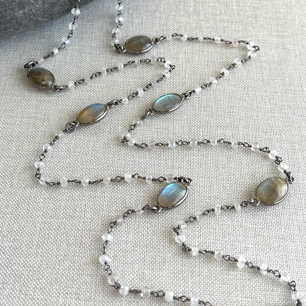 Rainbow Moonstone and Labradorite Beaded Necklace, Green Flash Labradorite Necklace, Oxidized Silver Layering Necklace, Wire Wrapped Jewelry