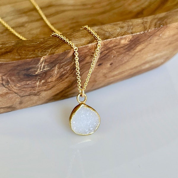 White Druzy Necklace, Druzy Teardrop Pendant, Dainty Drusy Quartz, White Summer Necklace, Boho Layering Jewelry, Crystal Necklace Gift