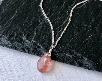 Strawberry Quartz Necklace, Pink Rutilated Teardrop Necklace, Gold Layering Necklace, Minimalist Jewelry, Dainty Pink Jewelry, Gift for her