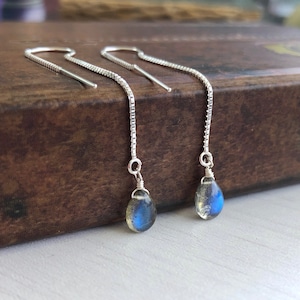 Labradorite Threader Earrings, Blue Labradorite Earrings, Minimalist Jewelry, Pull Through Chain Ear Threader, Summer Earrings, Gift for her