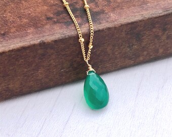 Green Onyx Necklace Natural Green Garnet Gemstone Necklace with Vermil Separators