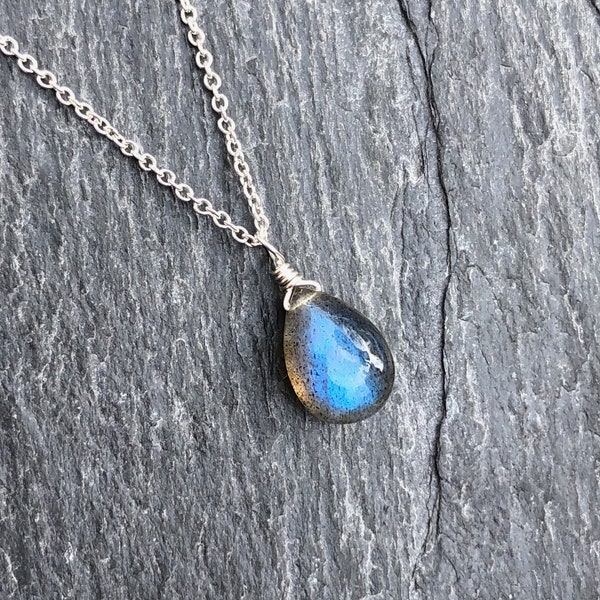 Labradorite Necklace, Blue Flash Labradorite Teardrop Pendant, Layering Silver Necklace, Minimalist Jewelry, Tiny Gemstone Drop Gift for her