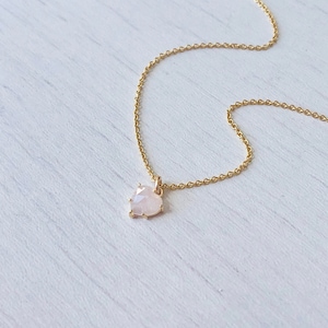 Tiny Heart Necklace, Rose Quartz Heart Pendant, Small Pink Delicate Necklace, Minimalist Layering Jewelry, Gift for her, Love Necklace, Mom image 4