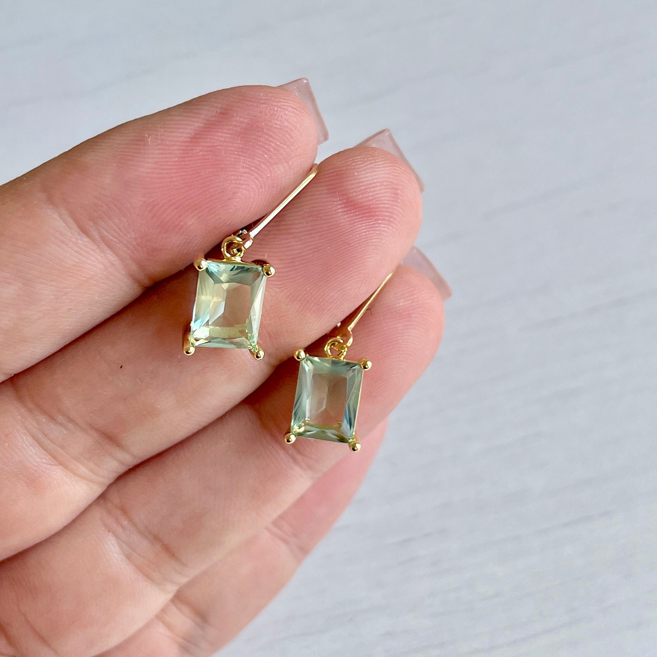 Green amethyst earrings discount
