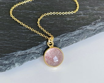 Strawberry Quartz Necklace, Pink Circle Pendant in Gold, Round Layering Heart Chakra Necklace, Minimalist Summer Necklace, Gift for her