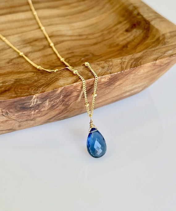 ネックレス・ペンダント blue quartz Necklace Blue Quartz Necklace, September Birthstone, Sapphire Quartz