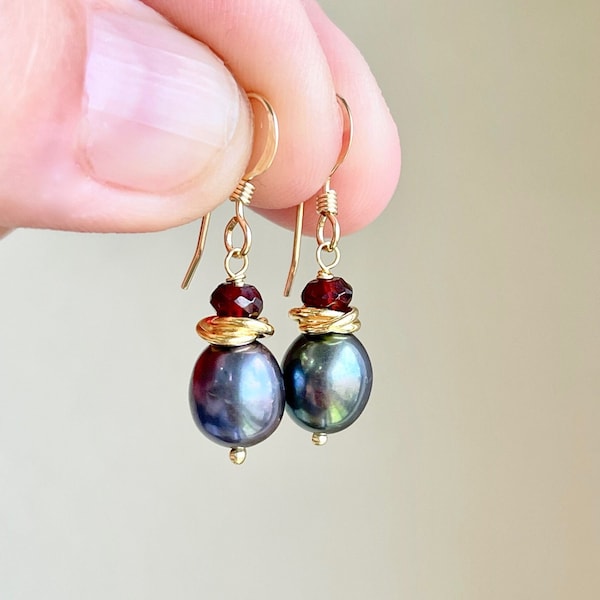 Black Freshwater Pearl and Garnet Earrings, June Birthstone, Peacock Pearl Jewelry in Gold, Minimalist Earrings for her, Mother's Day Gift