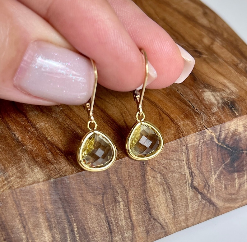 Yellow Topaz Teardrop Earrings, Light Yellow Drop Earrings in Gold Filled, November Birthstone, Small Dangle Bezeled Gemstone, Gift for her zdjęcie 9