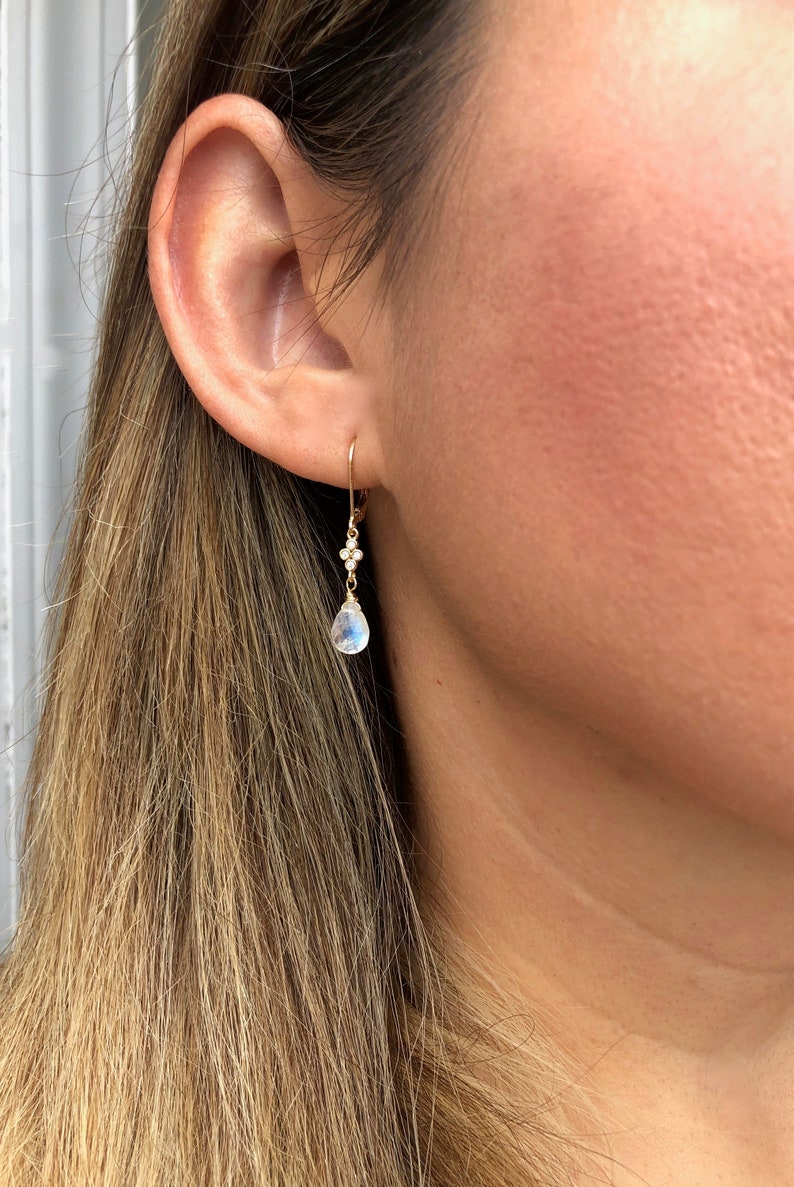 •RAINBOW MOONSTONE - FACETED SPEAR TEAR• silver dangle earrings