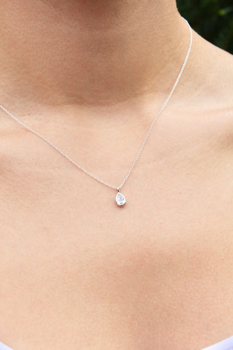 Tiny Drop Minimalist Necklace, Dainty Crystal Quartz Teardrop Pendant, Layering Everyday Jewelry, April's Birthstone, Gift for her, Silver Sterling Silver