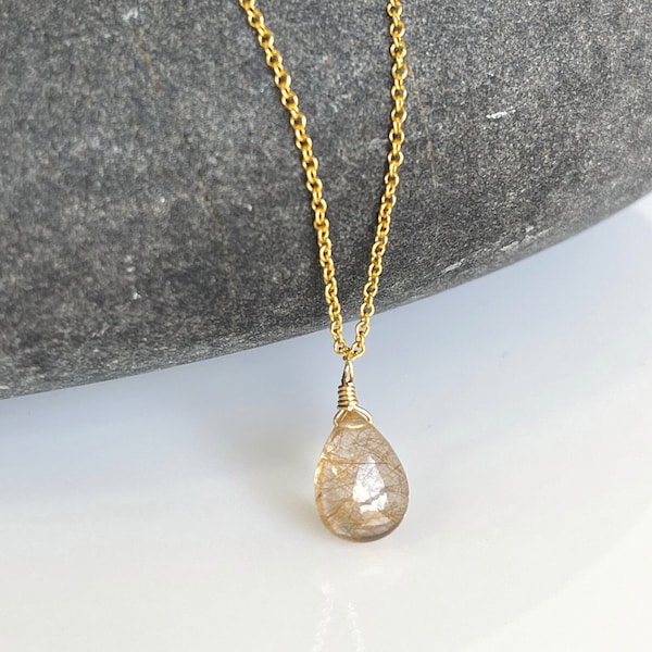 Collier en quartz rutile, pendentif en forme de larme en rutile doré lisse, collier superposé simple pour tous les jours, or ou argent, cadeau bijoux minimaliste