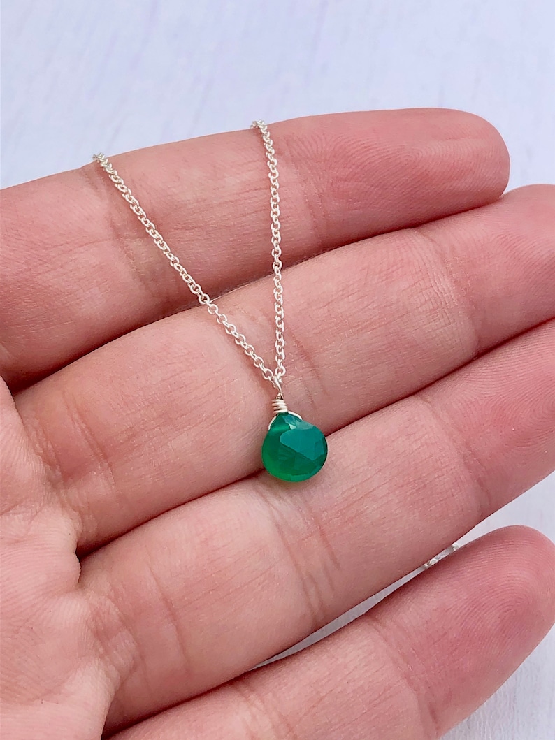 Emerald Green Teardrop Pendant May Birthstone Gold Layering Necklace Green Onyx Necklace Emerald Jewelry May Gift Minimalist Necklace