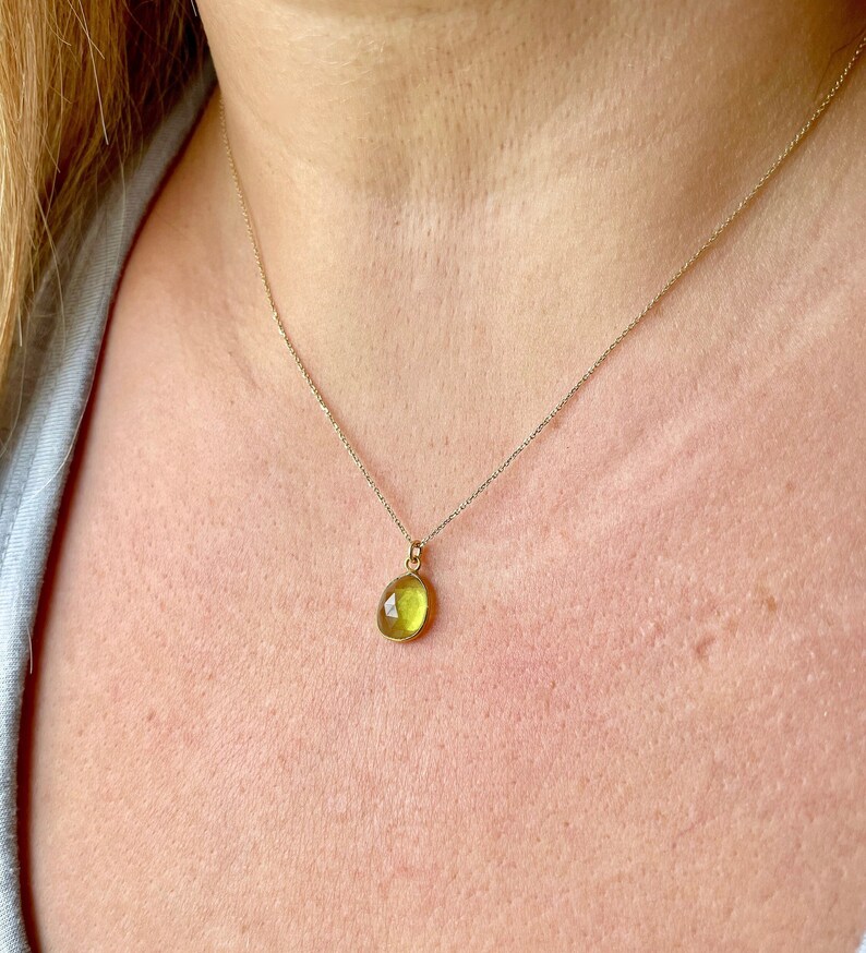 Peridot Necklace, Lime Green Peridot Pendant in Solid 14k Gold, August Birthstone, Peridot Jewelry Anniversary Gift, Birthday gift for her image 3