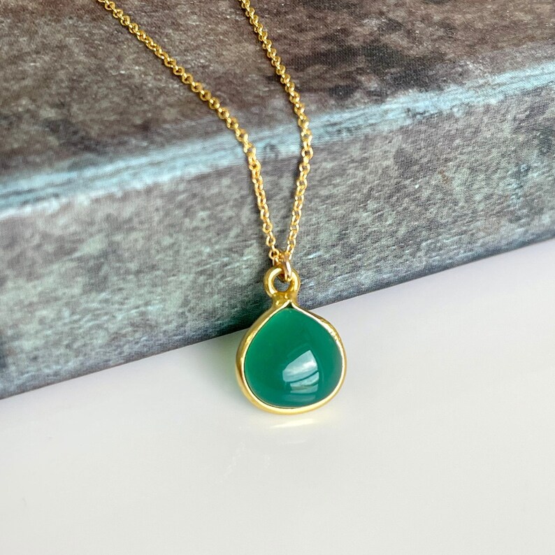 Green Onyx Teardrop Necklace, May Birthstone, Emerald Smooth Drop Pendant, Green Layering Minimalist Necklace, Emerald Jewelry, Gift for her image 5