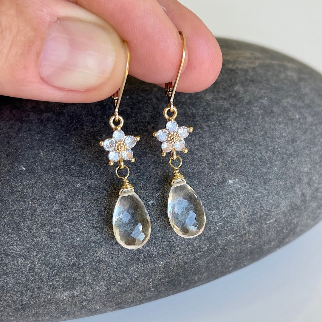 White Topaz Earrings, April Birthstone, Clear Statement Teardrop Flower Earrings in Gold, Floral Elegant Jewelry for Bride, Gift for Mom