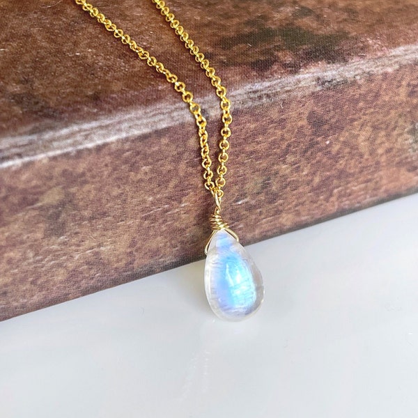 Rainbow Moonstone Necklace, Smooth Rainbow Moonstone Teardrop Pendant, June Birthstone, Layering Summer Necklace, Minimalist Jewelry gift