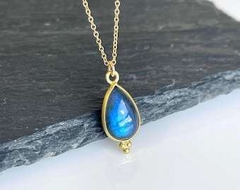 Labradorite Necklace, Blue Flash Labradorite Teardrop Pendant Gold and Silver, Minimalist Layering Jewelry, Delicate Boho Chic Gift for her