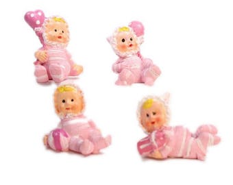 Lot de 4 miniatures pour bébés filles | Little Pink Babies Girl Figurine 1" de haut | Adorable maison de poupée miniature - 205-5257