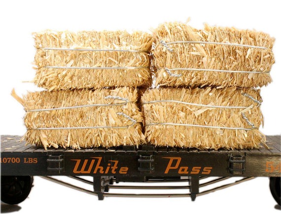 Miniature Hay Bales Set of 6 | Perfect For Little Stable And Ponies | Diorama Miniature Hay Bales 2" - p/n 101-0802