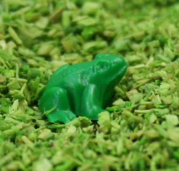 Casa De Muñecas En Miniatura Set De 6 De Plástico Verde Ranas