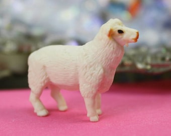 Baa Baa White Sheeps - Hand Painted - Set of 4 miniature sheep figurine dollhouse diorama project craft - 234-5822