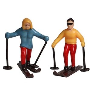 Retro Skiers Miniature Set of 2 | Dollhouse Figures | Model Railroading Figures | Craft Project - 204-8823