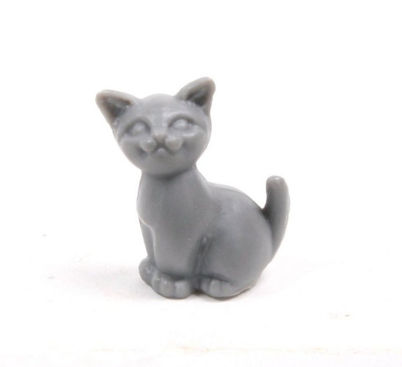 dollhouse miniature cats