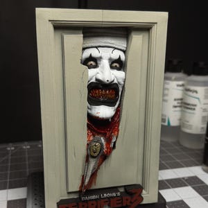 Art T3 Wall Hanger