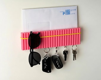 Kleurrijke magnetische sleutelhouder en postvak | Moderne gecanneleerde wandplank 3D-geprint haldecor | Geometrisch geribbeld ontwerp