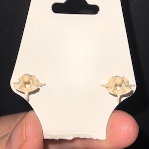 Real Snake Vertebrae Earrings – Bone Stud Earrings, Gothic Post Earrings, Witchy Jewelry, Oddities & Curiosities Gift, Sterling Silver