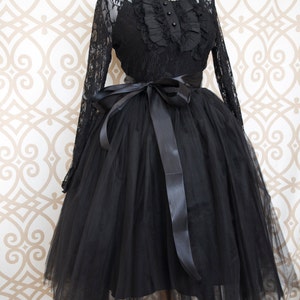 Womens Tutu, Black Tulle skirt, tulle skirt, black skirt, ballet skirt, ballet tutu, Knee Length Puffy, Black Midi Tutu