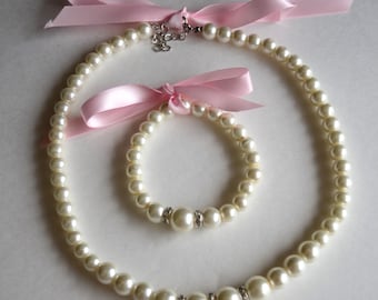 Pearl Necklace Bracelet Set, Flower Girl Jewelry, Flower Girl necklace, Flower girl bracelet, Bridal Party jewelry, Wedding jewelry, Pink