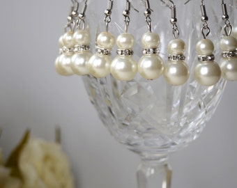 Set of 5 Bridesmaid Pearl Earrings, Pearl rhinestone earrings, Bridal Party Gift, Bridesmaid Gift, Pearl earrings, Pearl Drop Earrings