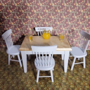 1:12 dollhouse furniture, one-of-a-kind, modern farmhouse 4 seat dinette with orange juice glasses and pitcher INCLUDED!!