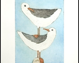 gravure, 2 mouettes, imprimée à la main sur papier, édition signée et numérotée, Mariann Johansen-Ellis, plage, oiseaux