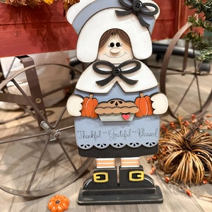 Thanksgiving Pilgrim Girl Shelf Sitter Fall Standing Home Decor Thankful Grateful Blessed image 1