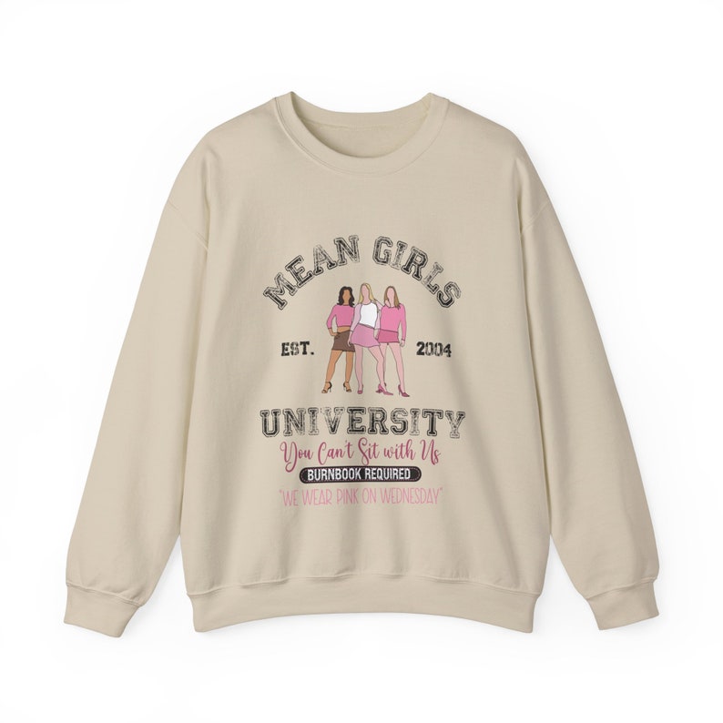 Felpa divertente della Mean Girls University. Mercoledì ci vestiamo di rosa. Girocollo con grafica cinematografica divertente. Regalo per lei. immagine 6